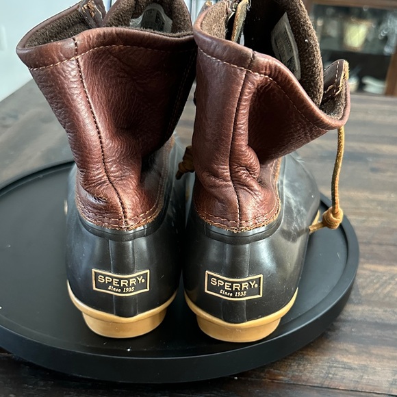Sperry Brown and Black Winter Boots women's size 12 - Picture 2 of 7